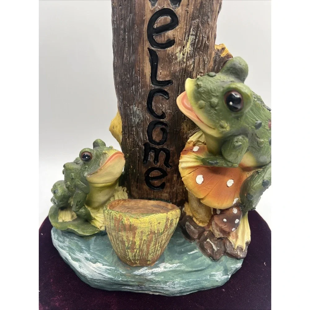 Frog Garden Statue Resin Welcome Sign Tall 16